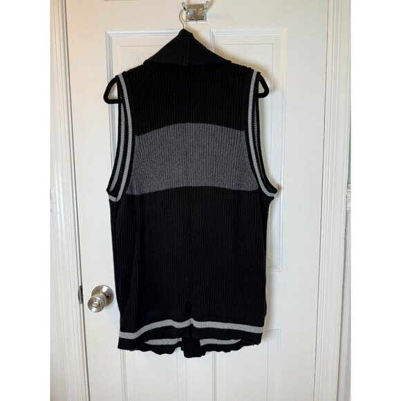 American Rag Cie Men's Sweater Grey & Black Sweater Vest with Wood Buttons XXL - Picture 5 of 12